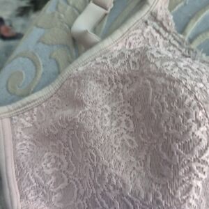 Playtex Lace Bra in Light Pink